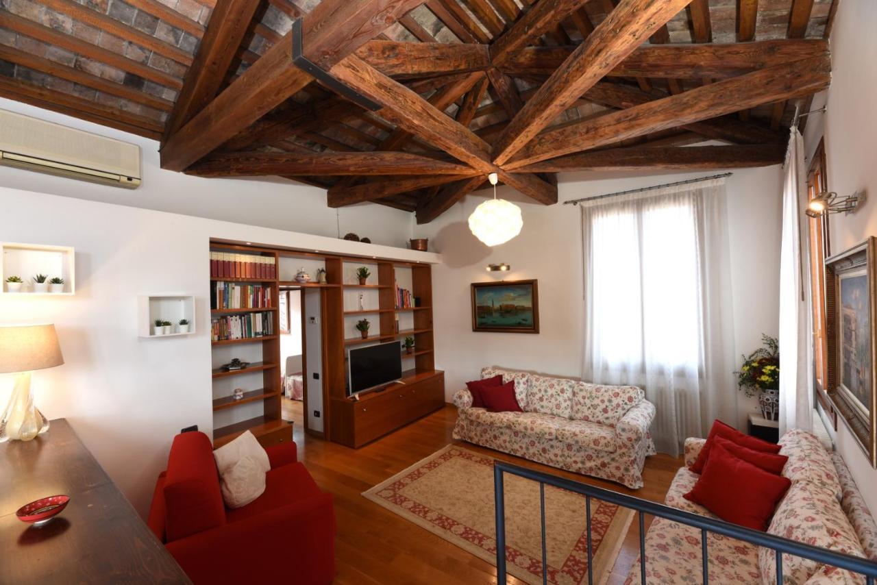 Bellissima Casa Vicino Biennale Grande Terrazza ! Apartamento Veneza Exterior foto